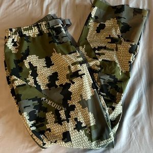 Men’s Kuiu Rain Pants
